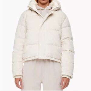 Aritzia Super Puff Shorty Short Corduroy Puffer size S